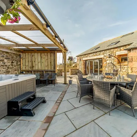 4 Bed In Maryport Oc-87097 Vakantiehuis