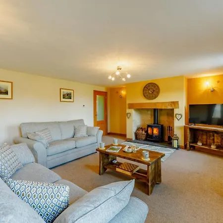 4 Bed In Maryport Oc-87097 Vakantiehuis Mawbray
