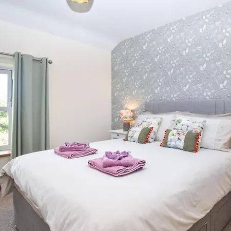 4 Bed In Maryport Oc-87097 Vakantiehuis